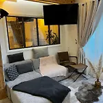 Le Marechal Duplex - Avec Jacuzzi - Hyper Centre Apartment *
