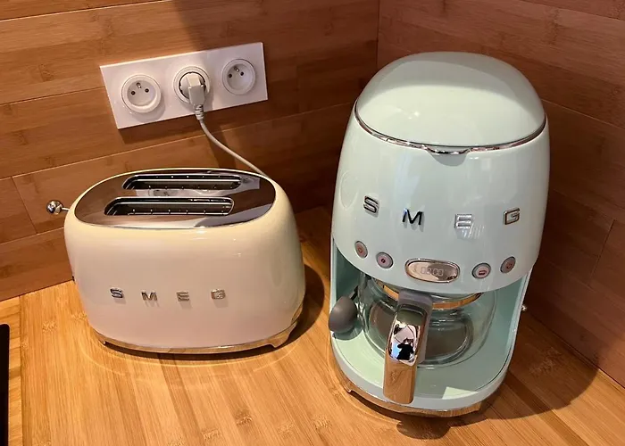 Apartment Le Marechal Duplex - Avec Jacuzzi - Hyper Centre Caen